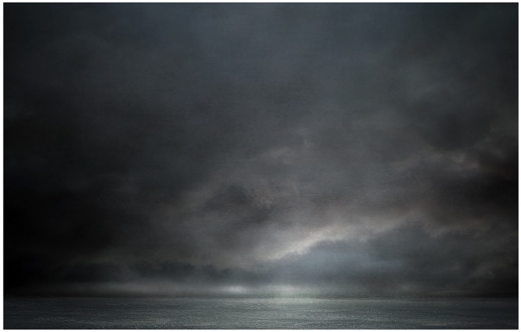 waiting / pigment print / 50cm x 75